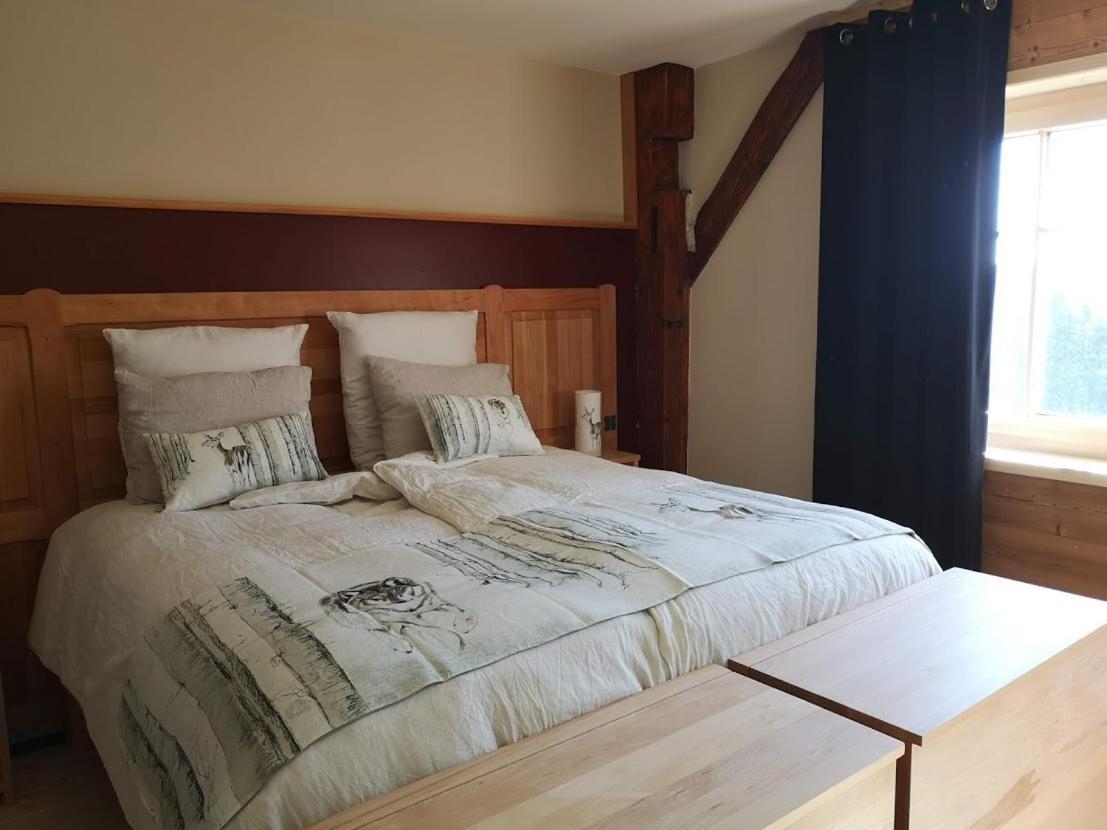 Maison Le Rozet Les Gras Esterno foto